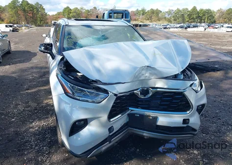 2025 Toyota Highlander Hybrid Limited 25Th Edition from USA, damaged, VIN 5TDKBRCH0SS646342